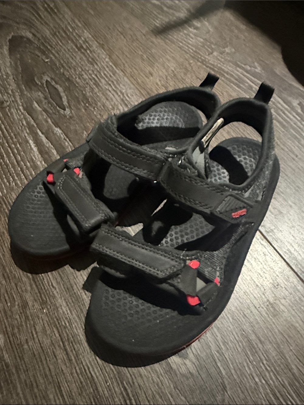 OshKosh B'gosh Black and Red Kids Sport Sandals
